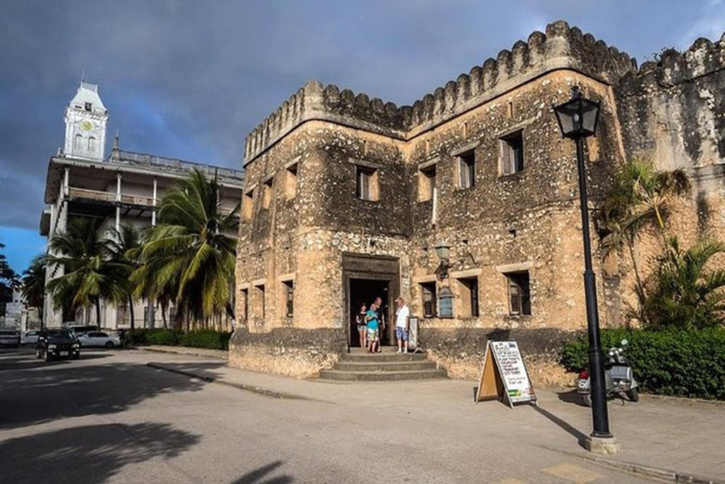 stonetown-tour-5